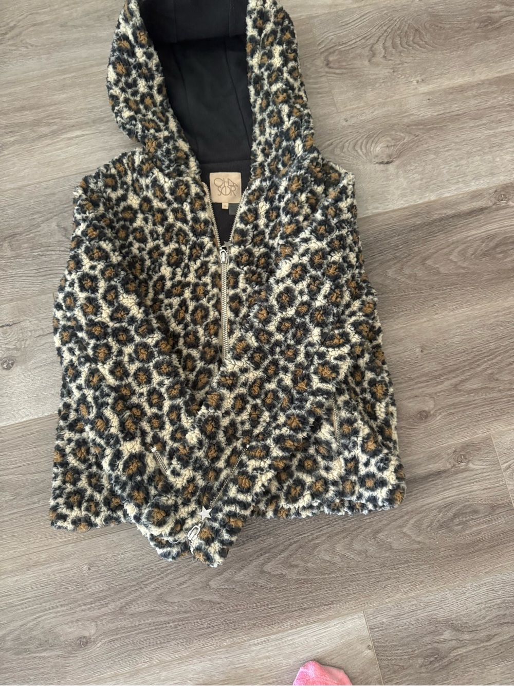 CHASOR 🩷 ladies leopard jacket in size small